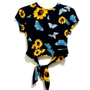 Faded Rose Women’s Black Floral Ballet Wrap Top Tie Back Sunflower
